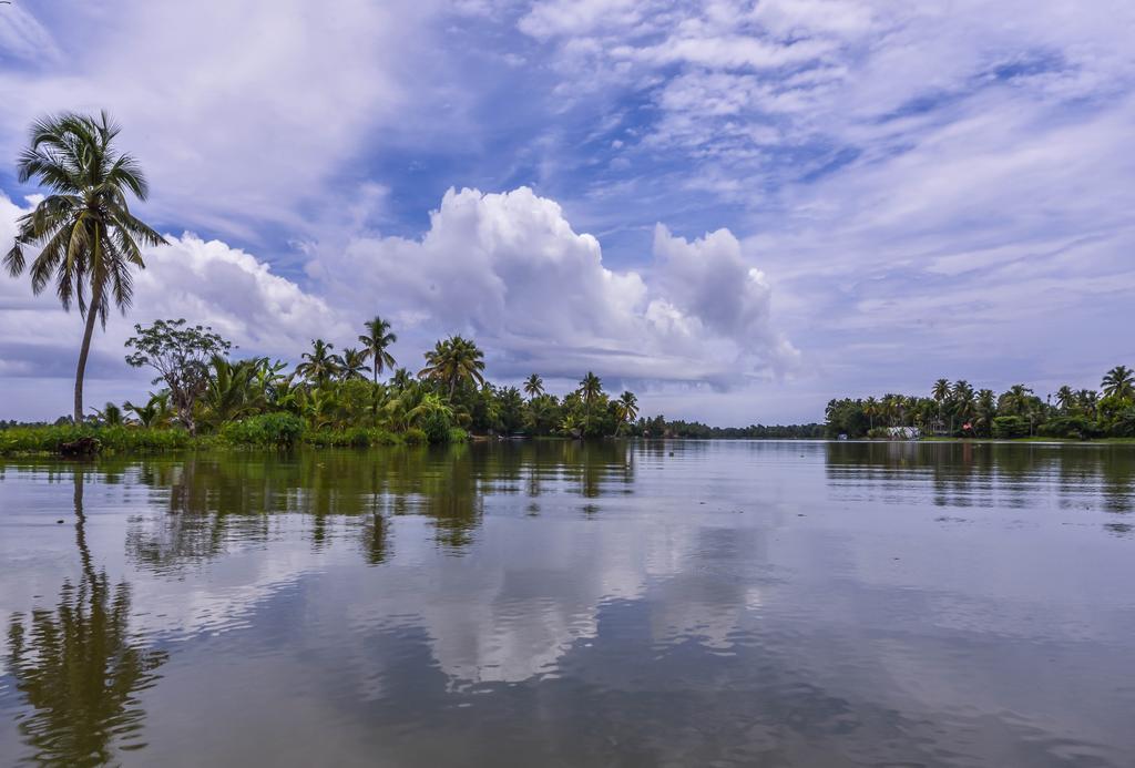 Paradise Inn Guest House Alappuzha Exteriér fotografie